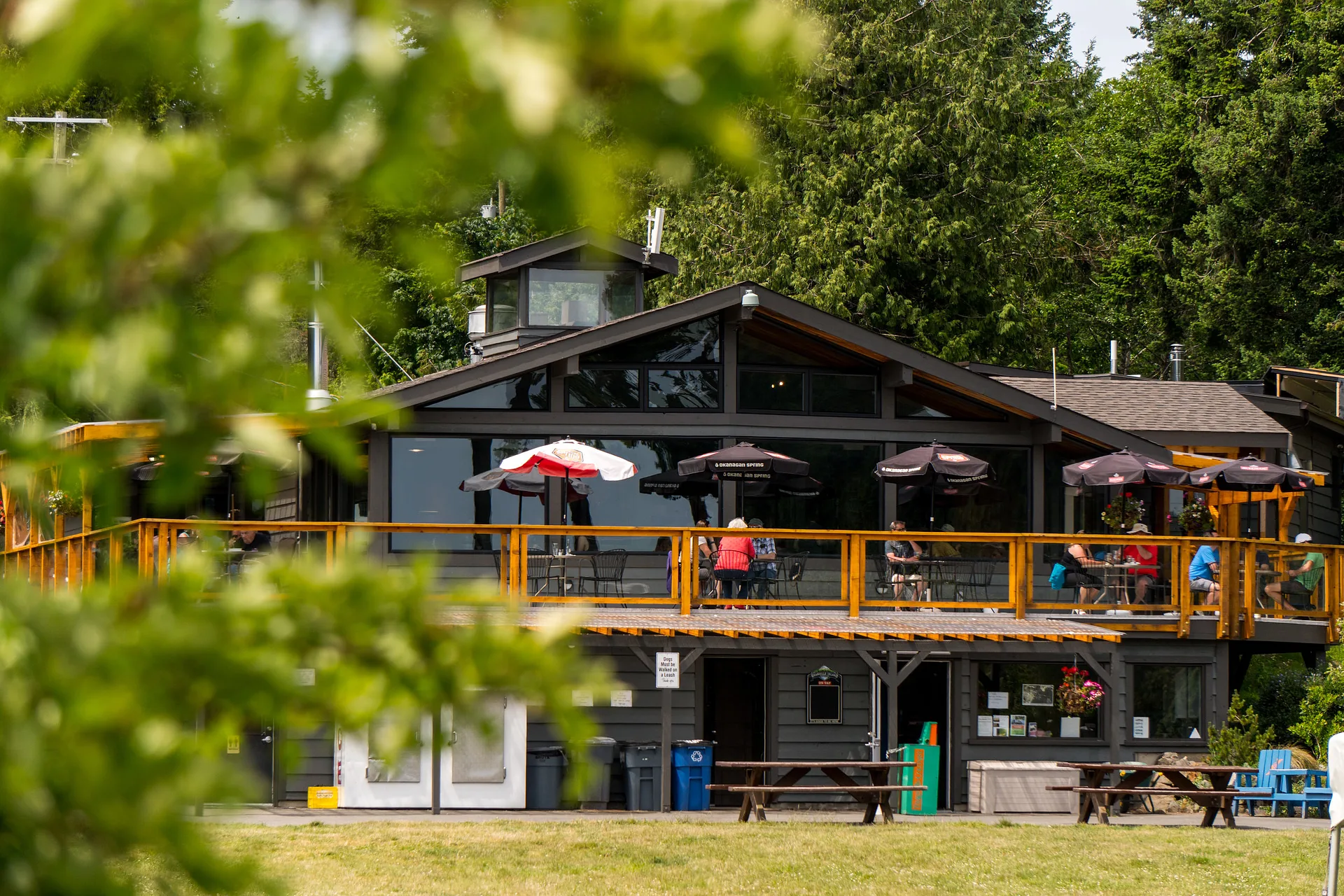 Port Browning Marina Resort building