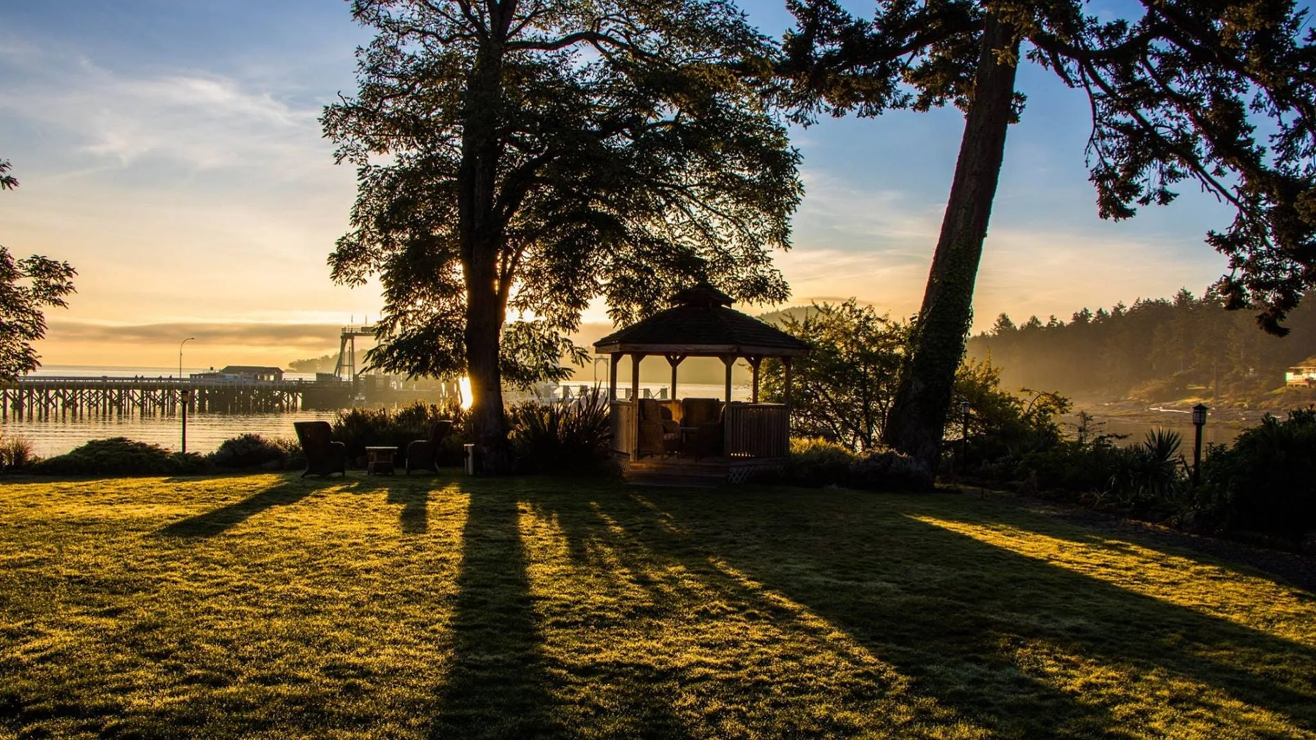 Galiano Oceanfront Inn & Spa outdoor gazebo and ocean view