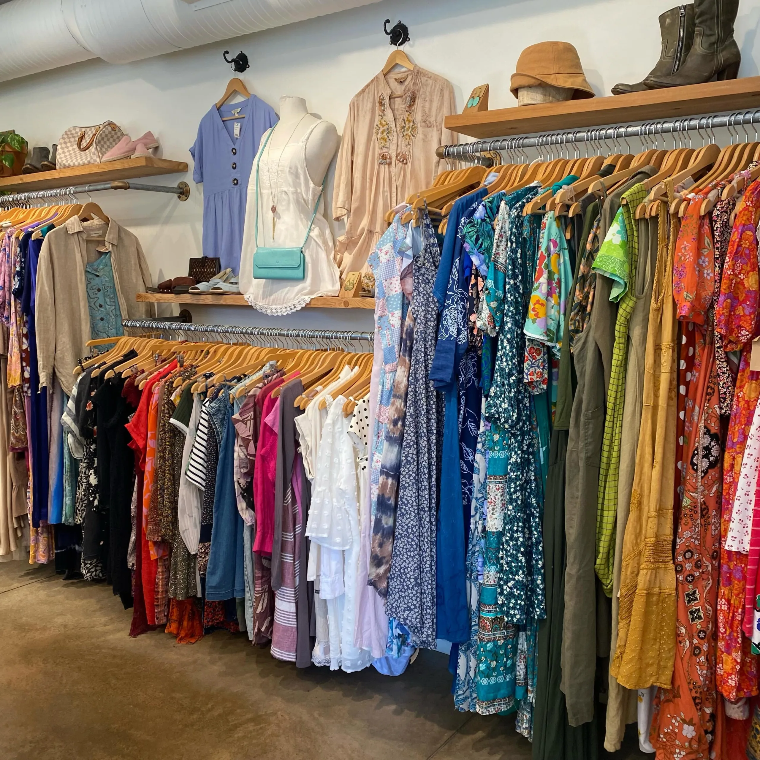 Bohemia Consignment clothes