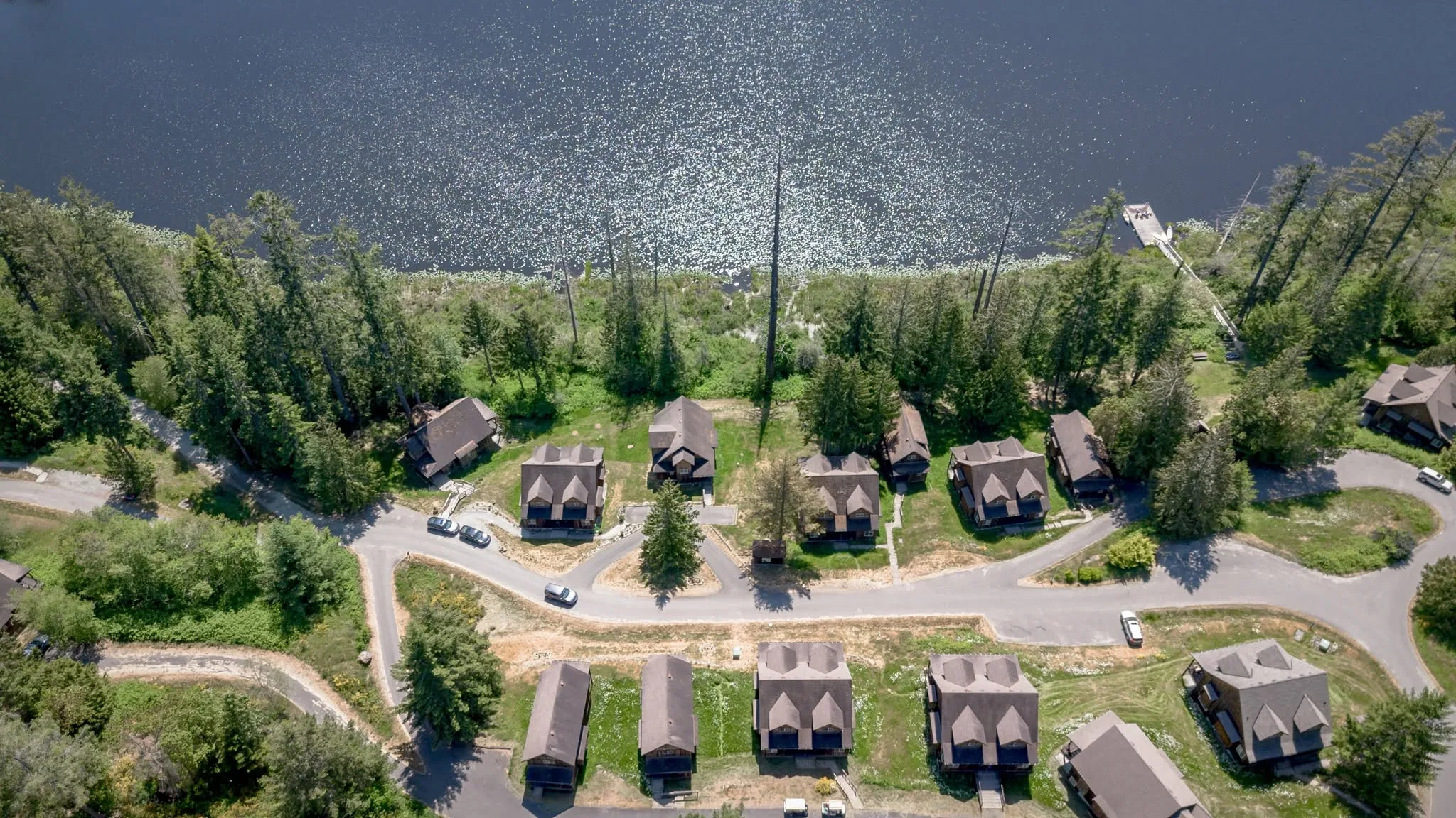 The Cottages on Salt Spring Island aerial image of property